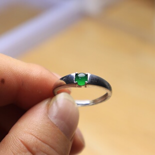 天然冰种高危翡翠蛋面戒指吊坠挂件通用精美时尚把玩配饰玉石