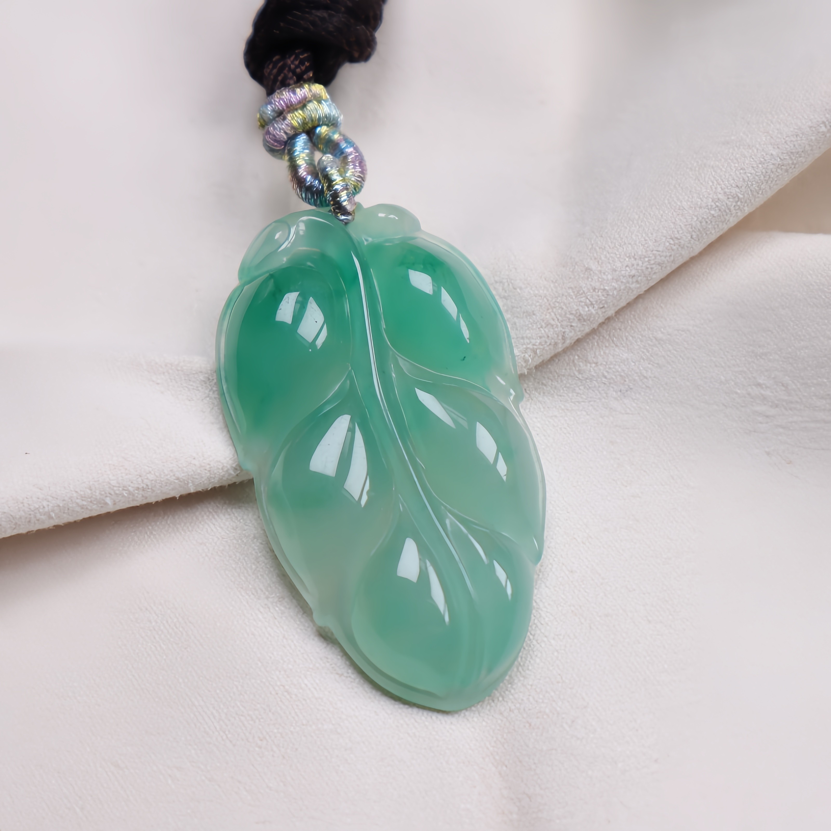 天然a货非洲翠独龙玉冰种飘花阳绿绿叶子吊坠家大业大玉挂件如意