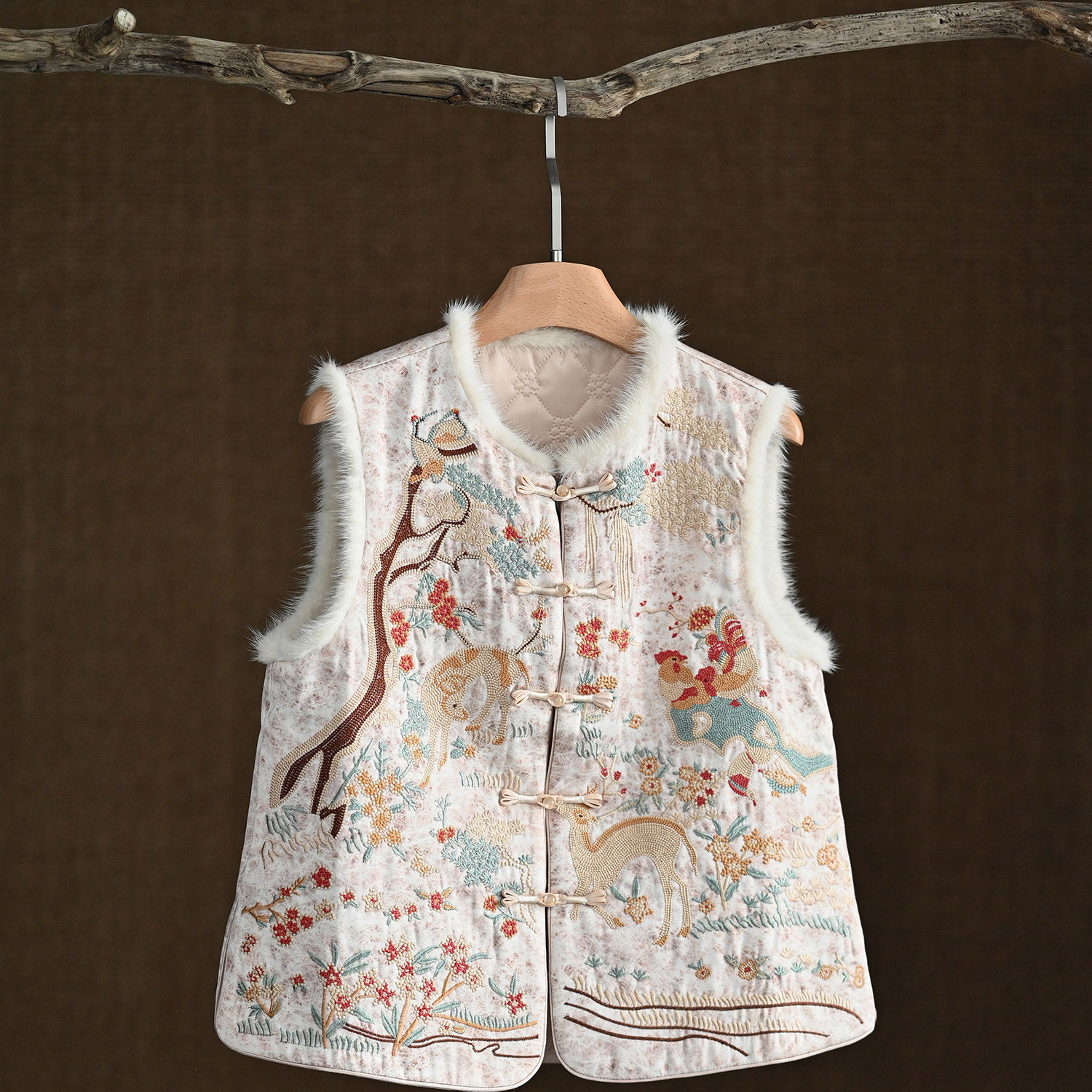 高级感复古日常新中式印花马甲秋冬季新款夹棉对襟盘扣国风背心