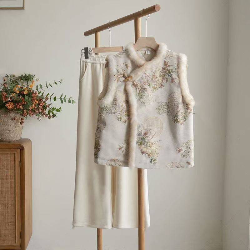 轻奢新中式盘扣夹棉马甲高端个性复古高端国风女款2026新款春季,女装/女士精品,马夹,淘宝优惠券,粉丝福利购,淘宝优惠卷