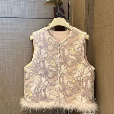 高贵紫色新中式提花马甲女减龄洋气国风秋冬新款夹棉鸵鸟毛毛背心