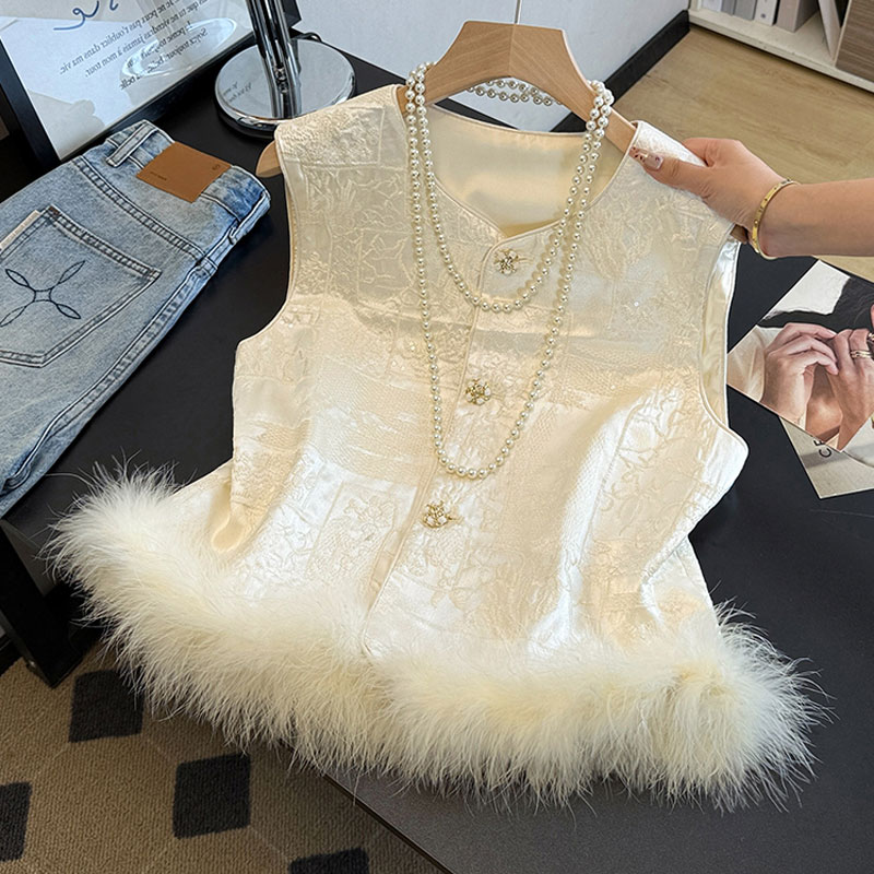 高级感国风夹棉马甲2025秋冬款拼接鸵鸟毛新中式减龄贵气上衣女装