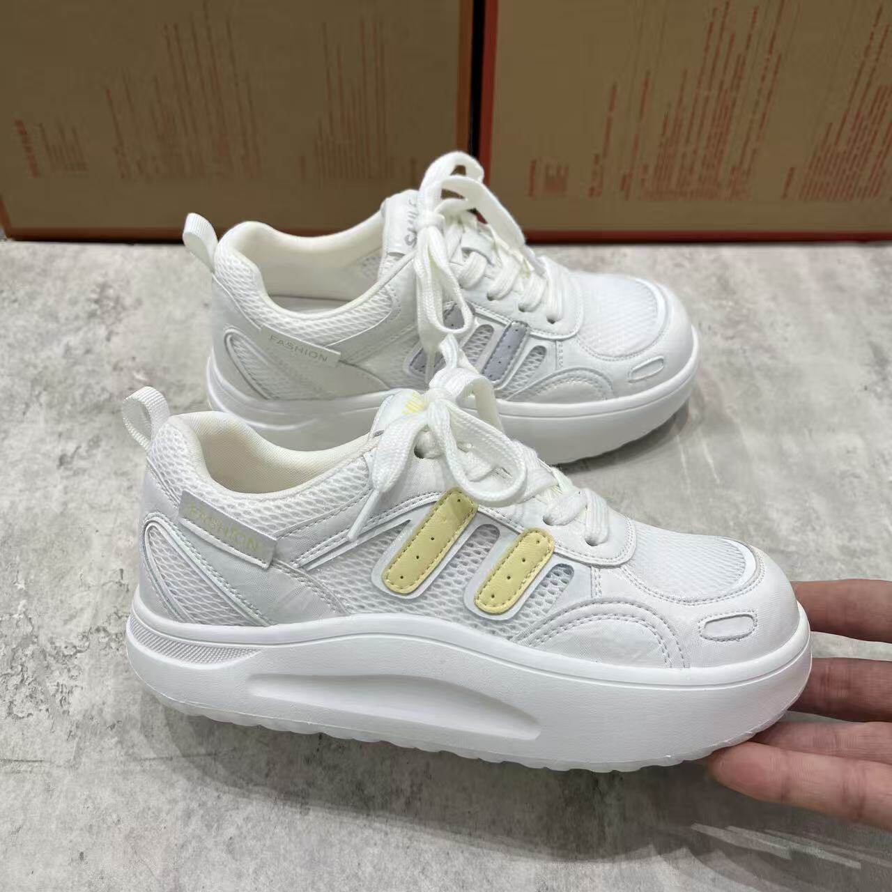 网面德训鞋女2026夏季透