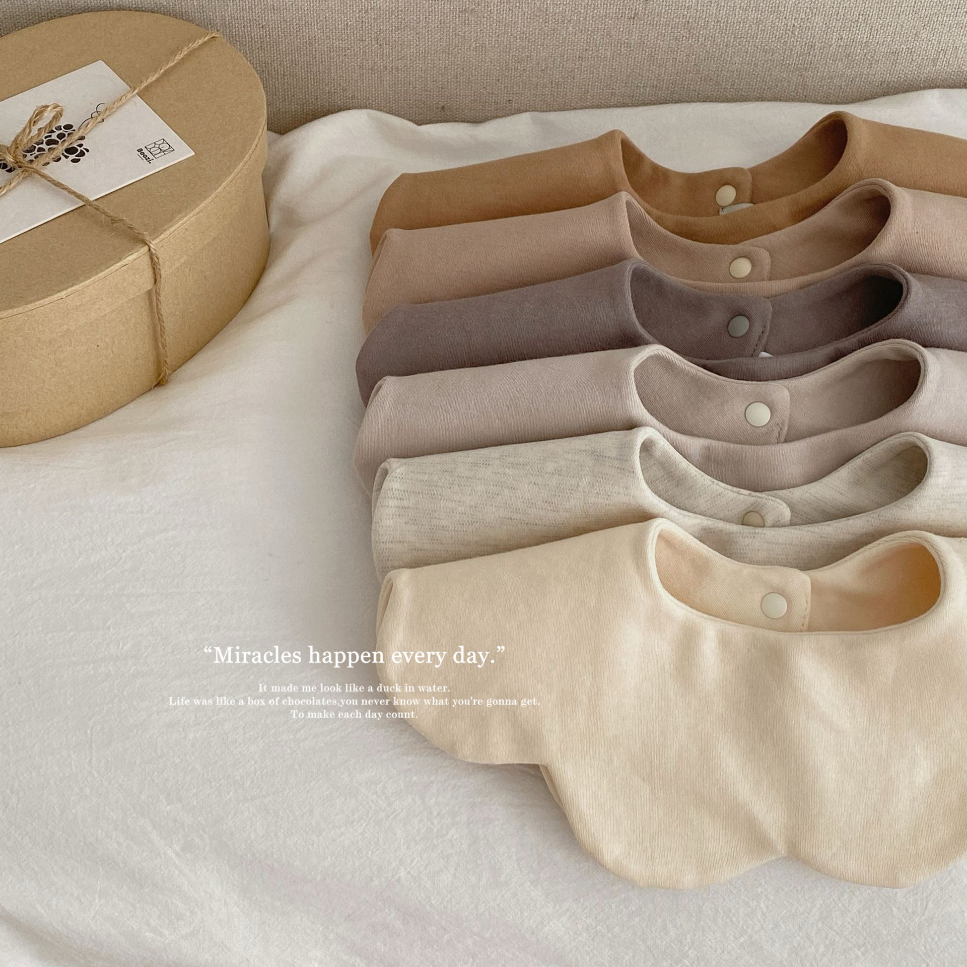 韩版婴儿口水巾宝宝纯棉A类花瓣围兜纯色旋转双面圆围嘴秋冬1-3岁,婴童用品,口水巾,淘宝优惠券,粉丝福利购,淘宝优惠卷