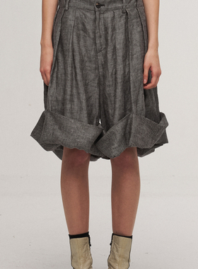 「 凌鸦ILNya 」差池_灰 蓓蕾短裤 夏季宽松休闲外卷边亚麻短裤