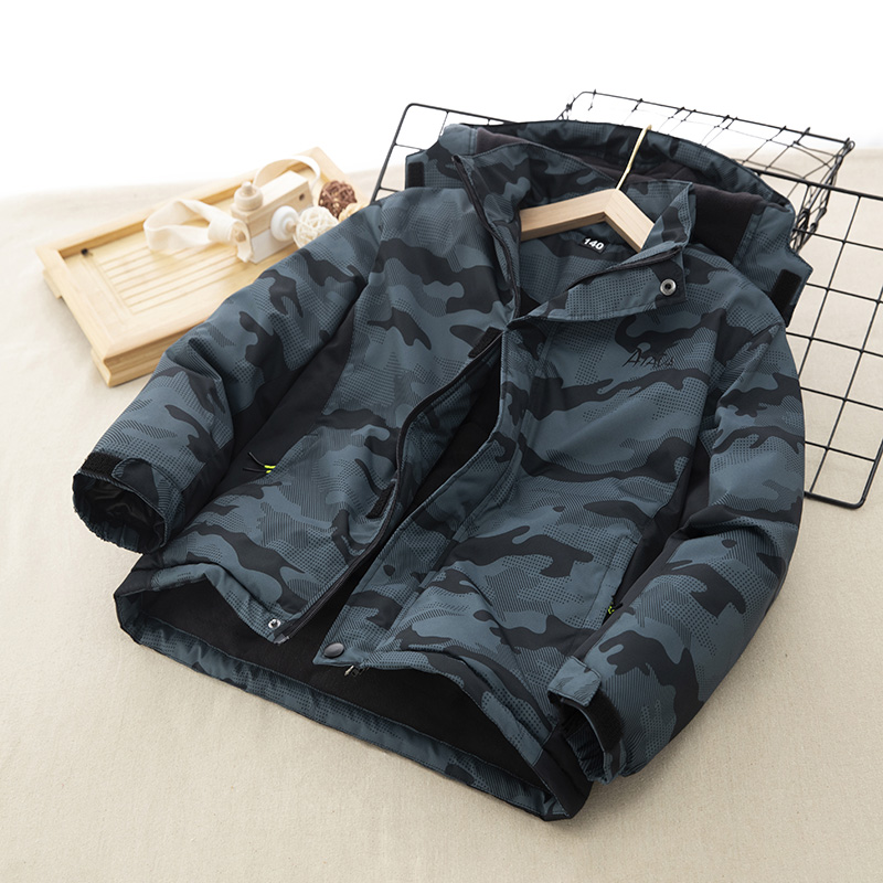 巴拉线上男童冲锋衣加绒棉衣外套