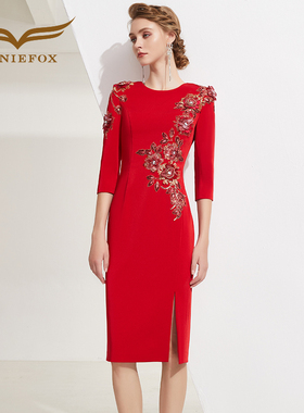 创意狐红色连衣裙贴花刺绣高端宴会主持人礼服裙气质合唱团演出服