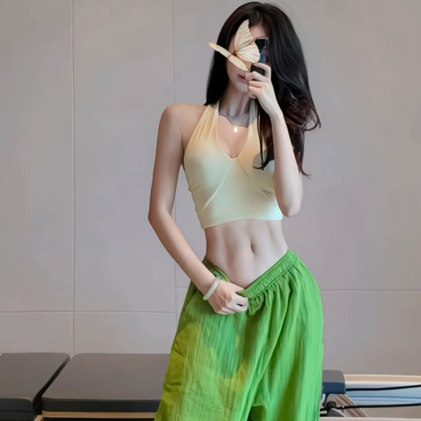 IUIUYOGO带胸垫瑜伽服套装女夏图片