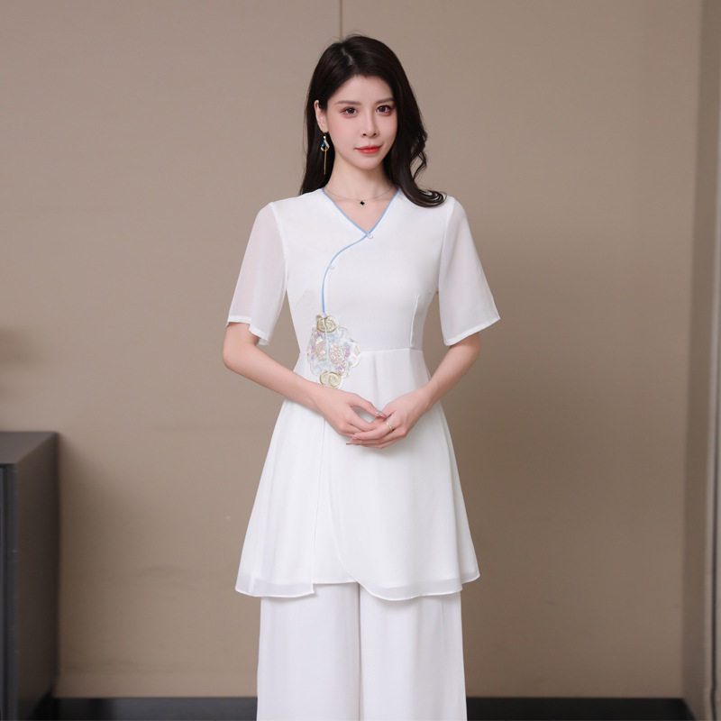 白色刺绣收腰夏季足浴足疗技师工作服女气质美容养生馆长裤套装