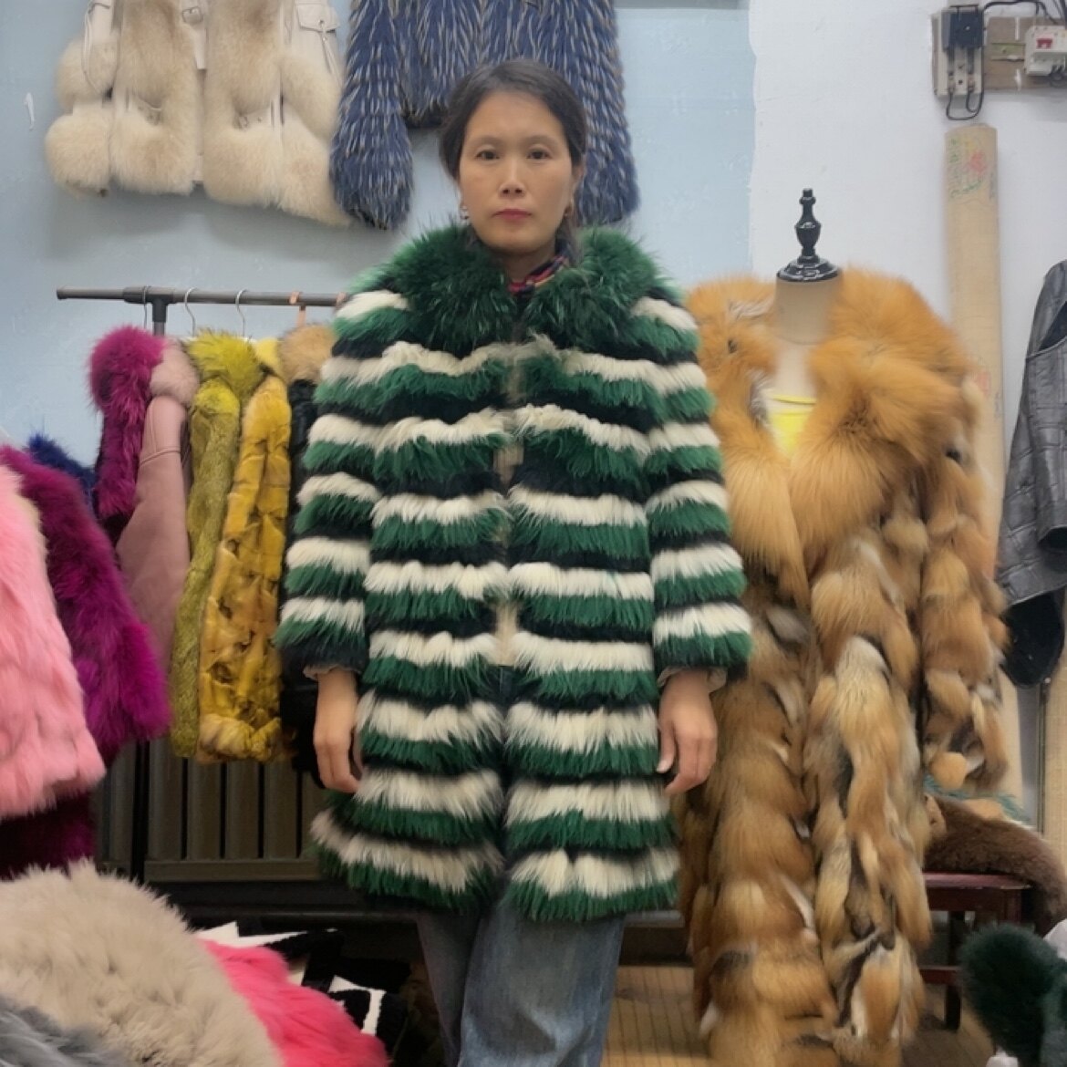 2025新款獭兔毛皮草外套女中长款宽松显瘦加厚保暖大衣