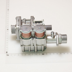 原装全新 美的燃气壁挂炉/热水器COLMO燃气比例阀JSQ30-16RF4