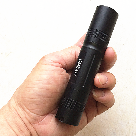 玉石灯鉴定手电筒帝玛者LED18650