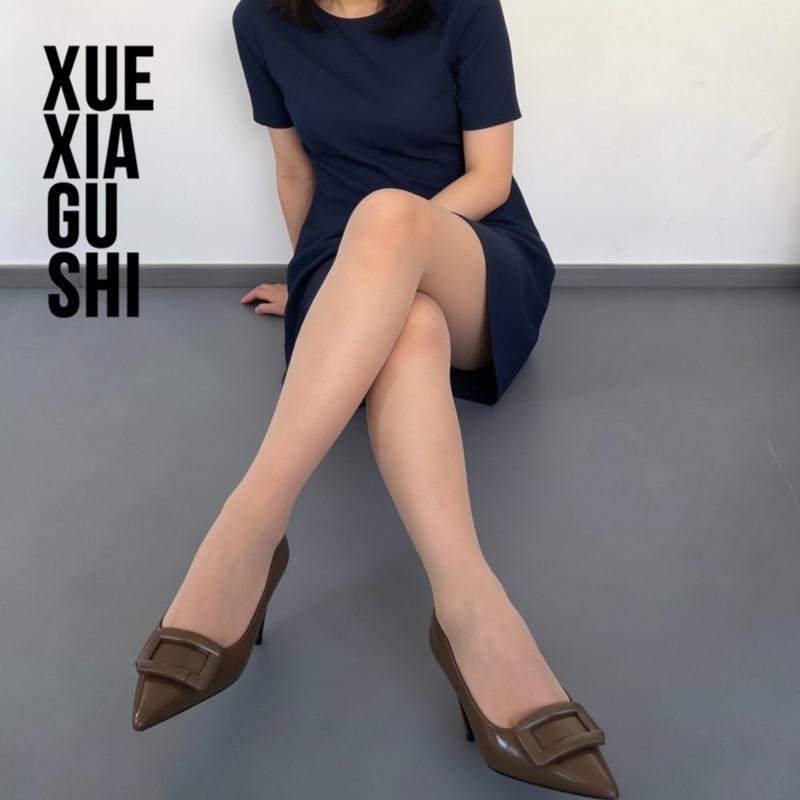 【10D带脚型嫩肤丝袜】