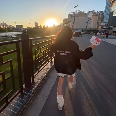 2025春秋新款AC字母印花做旧外套女拉链复古夹克高定版