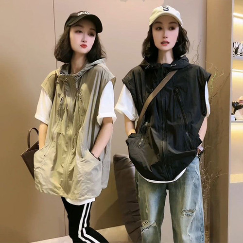 2026新款连帽工装马甲女冲锋衣
