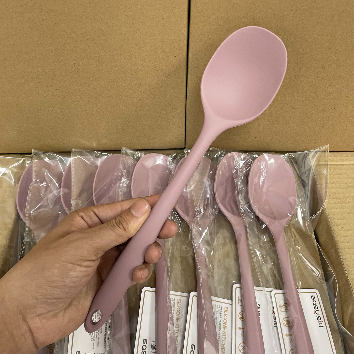 出韩原单食品级硅胶锅铲家用耐高温不粘锅小炒勺料理辅食搅拌勺子