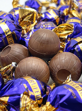 俄罗斯进口松露巧克力球形糖果香草可可结婚喜糖休闲食品零食500g