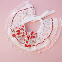 С бантиком, красный, в цветочек