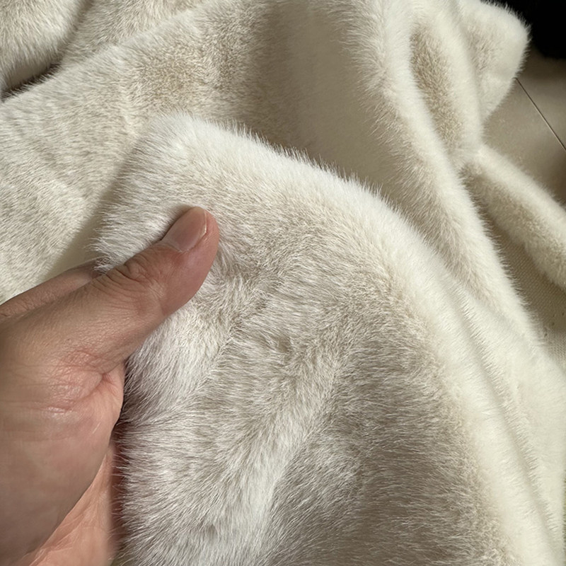 仿貂毛服装面料毛毛布短毛绒布料
