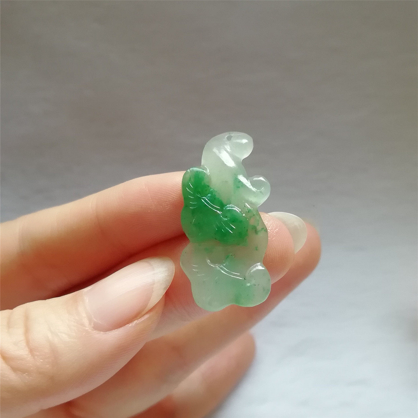 天然独龙玉如意吉祥吊坠