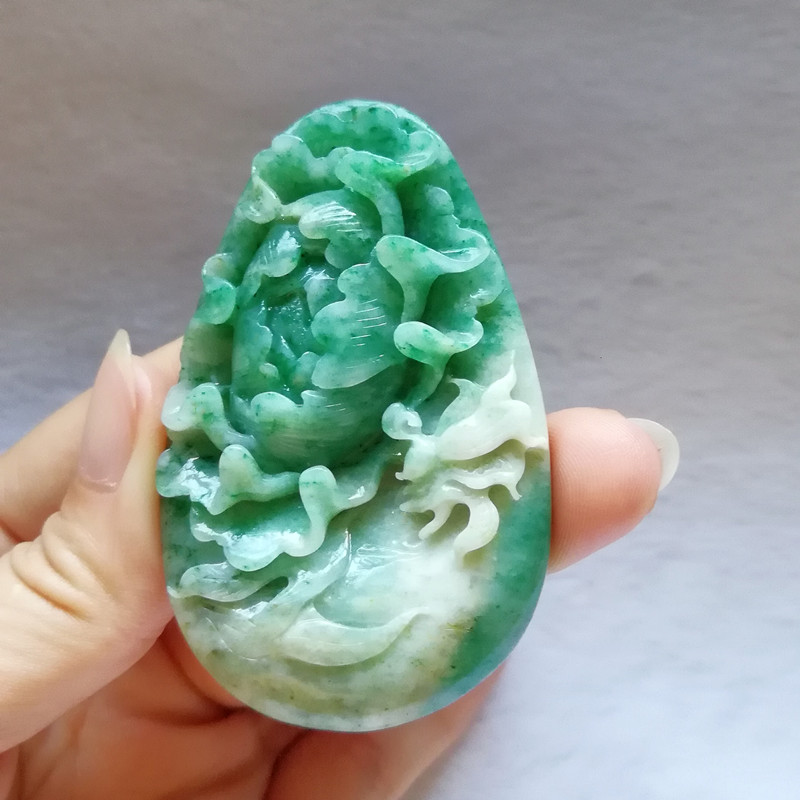 老坑独山玉蝴蝶牡丹吊坠孤品