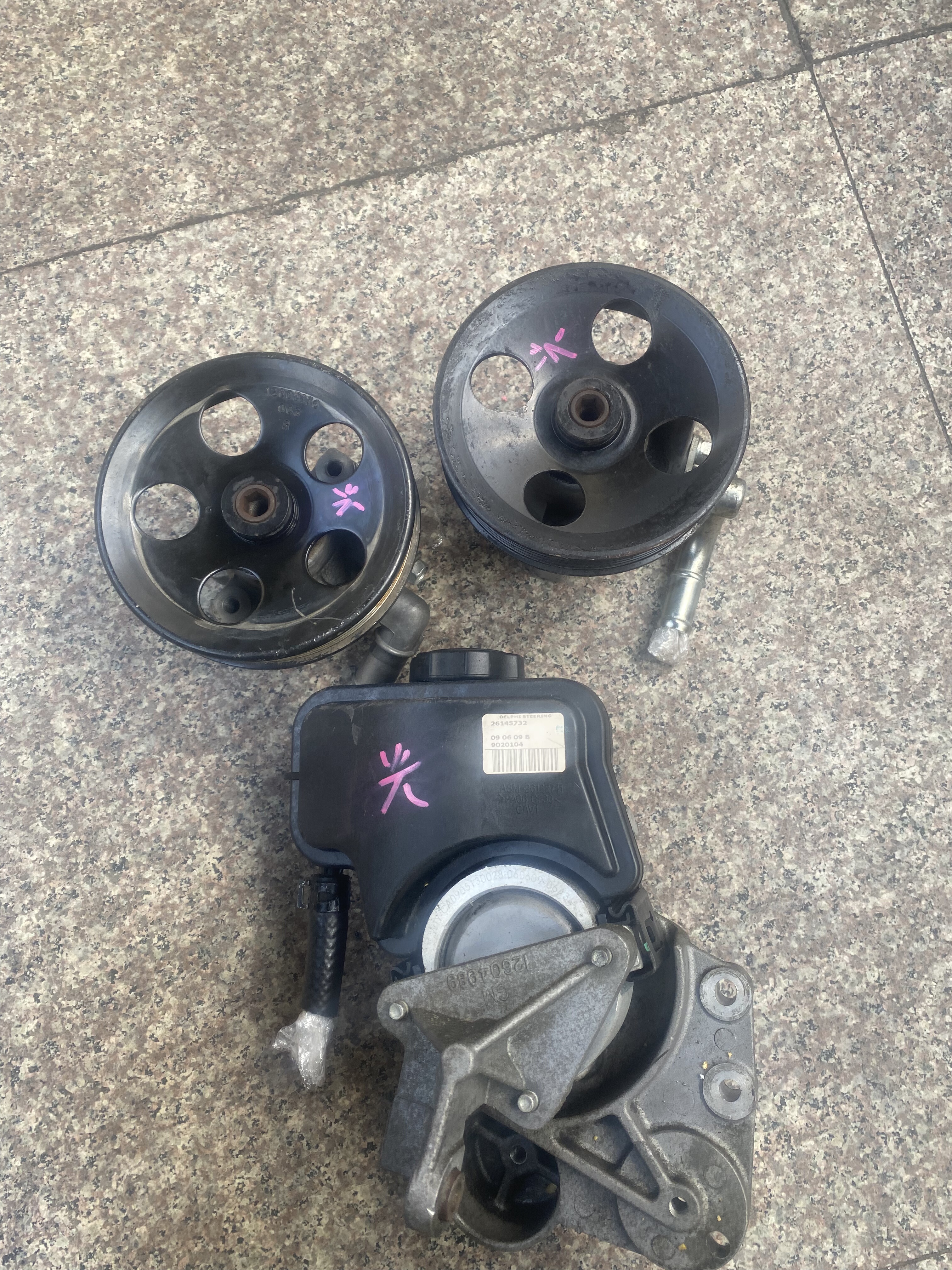 适配别克新君越君威科帕奇迈锐宝陆尊GL8LE5LTD LDK2.0T2.4助力泵