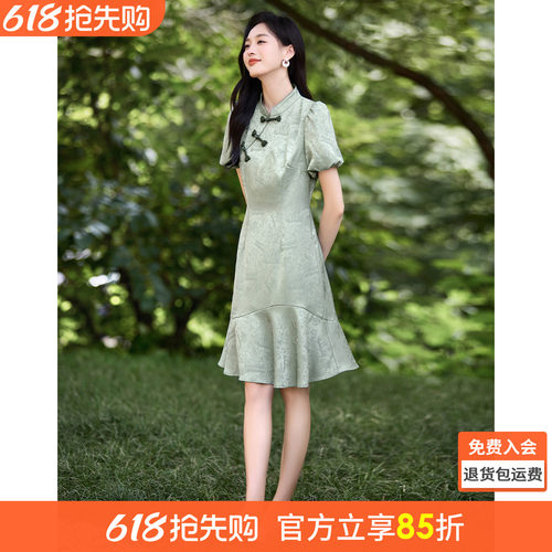 沫晗依美优雅复古连衣裙