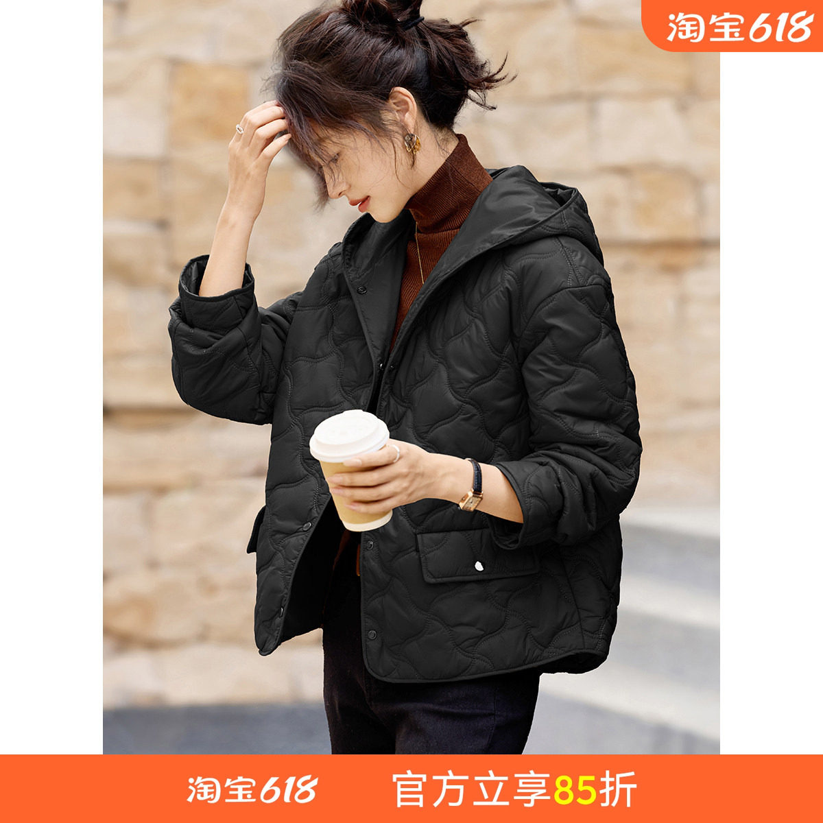 沫晗依美连帽摁扣轻薄棉服