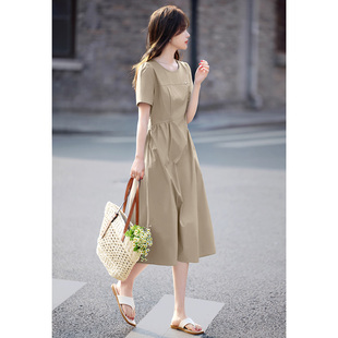 沫晗依美优雅舒适清新干净连衣裙2025夏季新款泡泡袖减龄连衣裙女