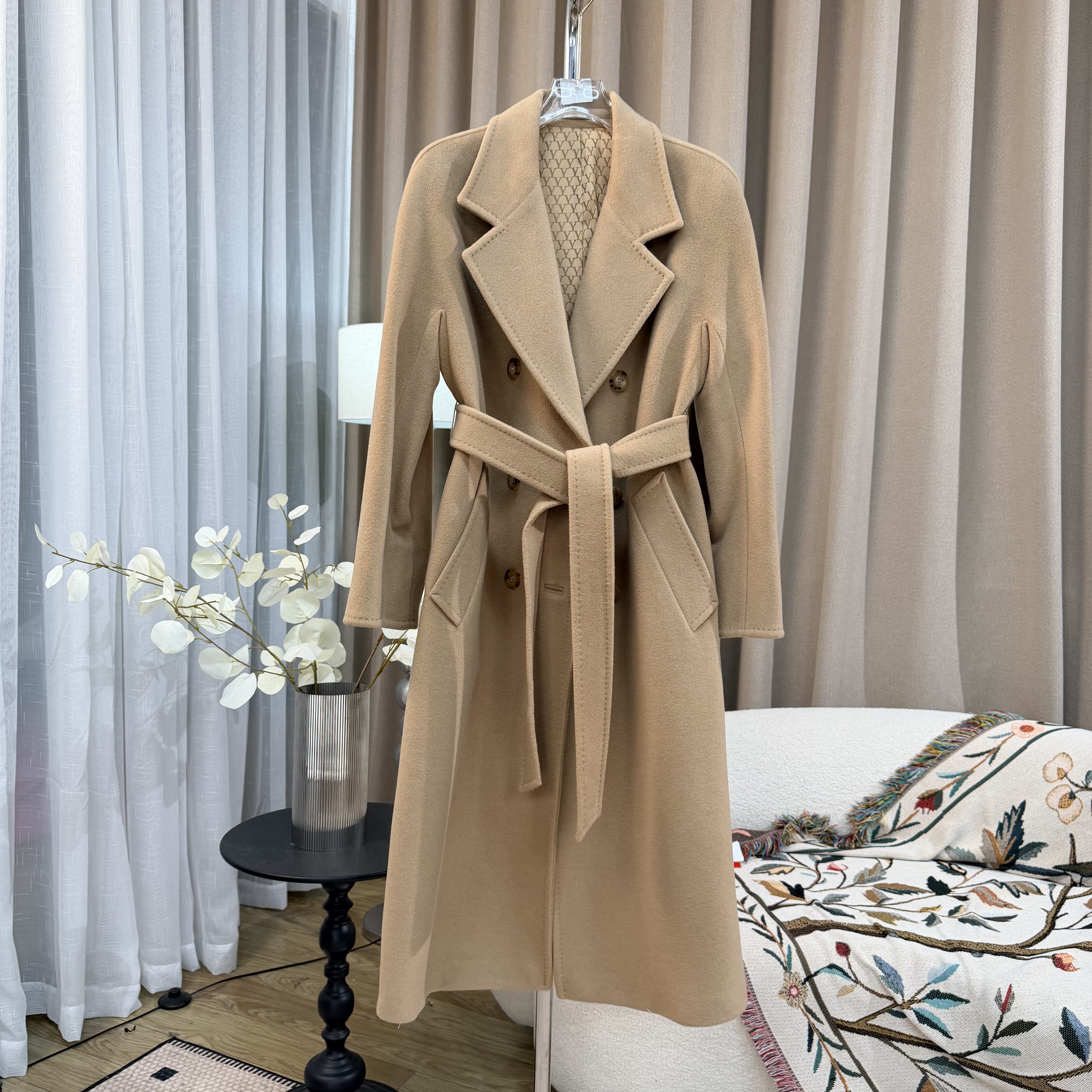 008【致敬经典】 必入原版原厂定制款双排扣羊绒羊毛大衣-D076