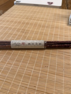 云南墨红玫瑰花瓣手搓线香古法制香