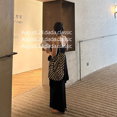 August.23/2025春夏新款条纹帆布包大容量单肩包通勤托特包