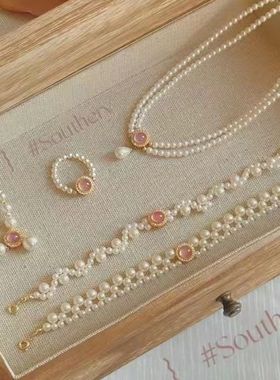 精致闺蜜爆款气质小手链送施家