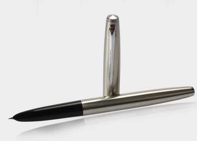 财务美术绘画速写钢笔老式包头