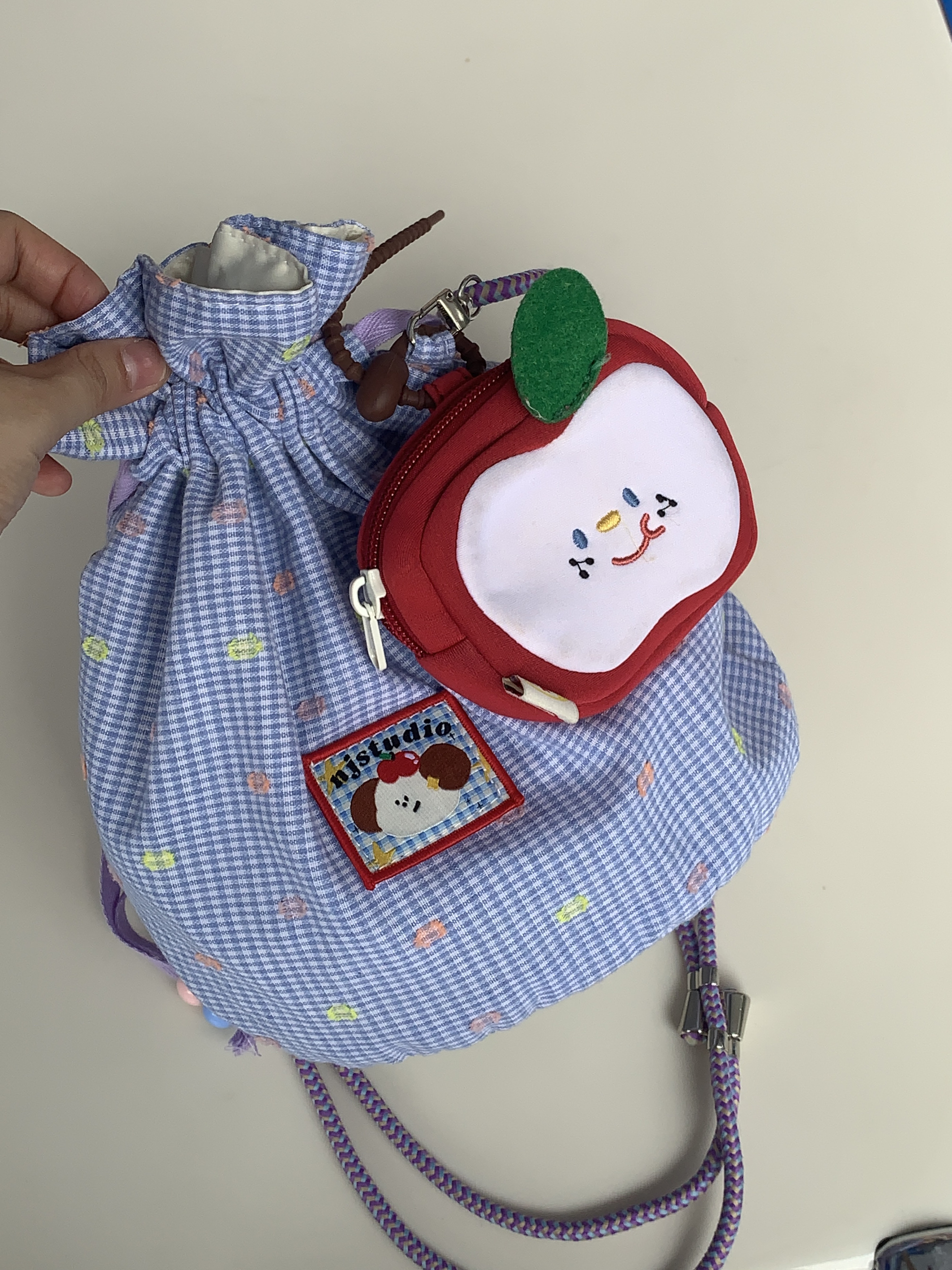 原创上课单肩斜挎包女百搭圆底大容量手机包学生小众逛街布包束口