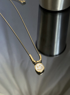 钛钢不掉色项链女贝壳笑脸轻奢