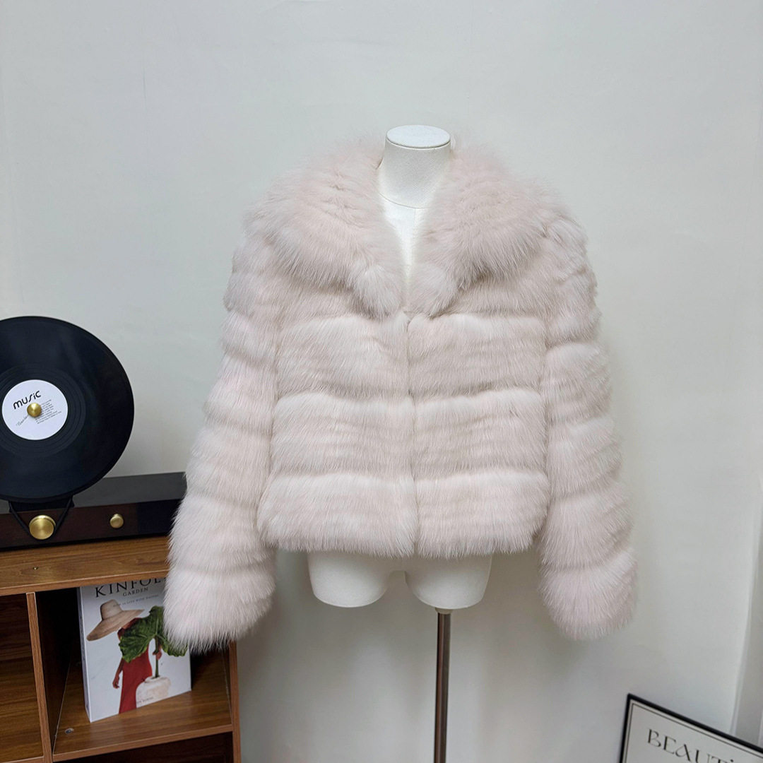 雪国恋人奶米粉狐狸毛皮草外套