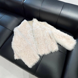 曼哈顿小湖羊 两面穿V领立领皮毛一体老钱风皮草外套女短款冬2025