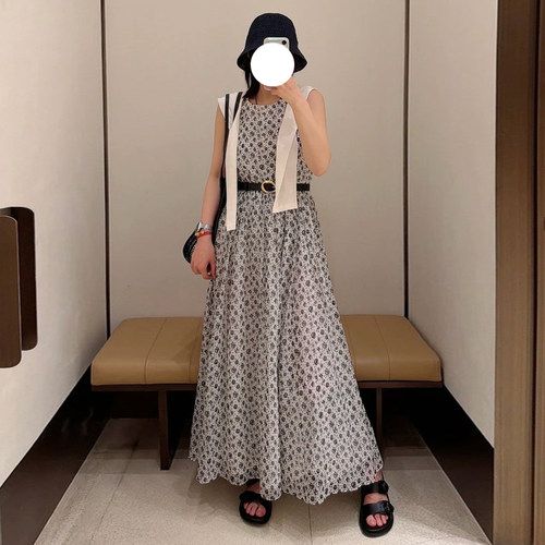 现货ICIC小禾【秀场同款】女装新款印花棉丝薄平纹布连衣裙
