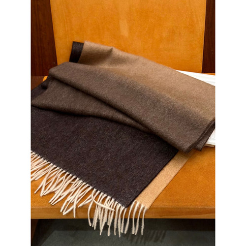 现货ICIC小禾同源能够轻松搭配各种风格的服装N1121 IC全羊绒围巾