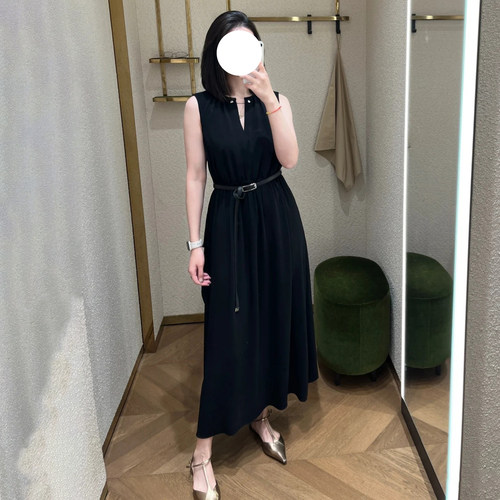 现货Max同源醋酯深圳南油2025春夏新品女装无袖收腰连衣裙