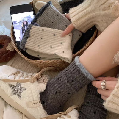 羊毛堆堆袜子女秋冬中筒袜加厚保暖长袜女士波点灰色冬天长筒袜