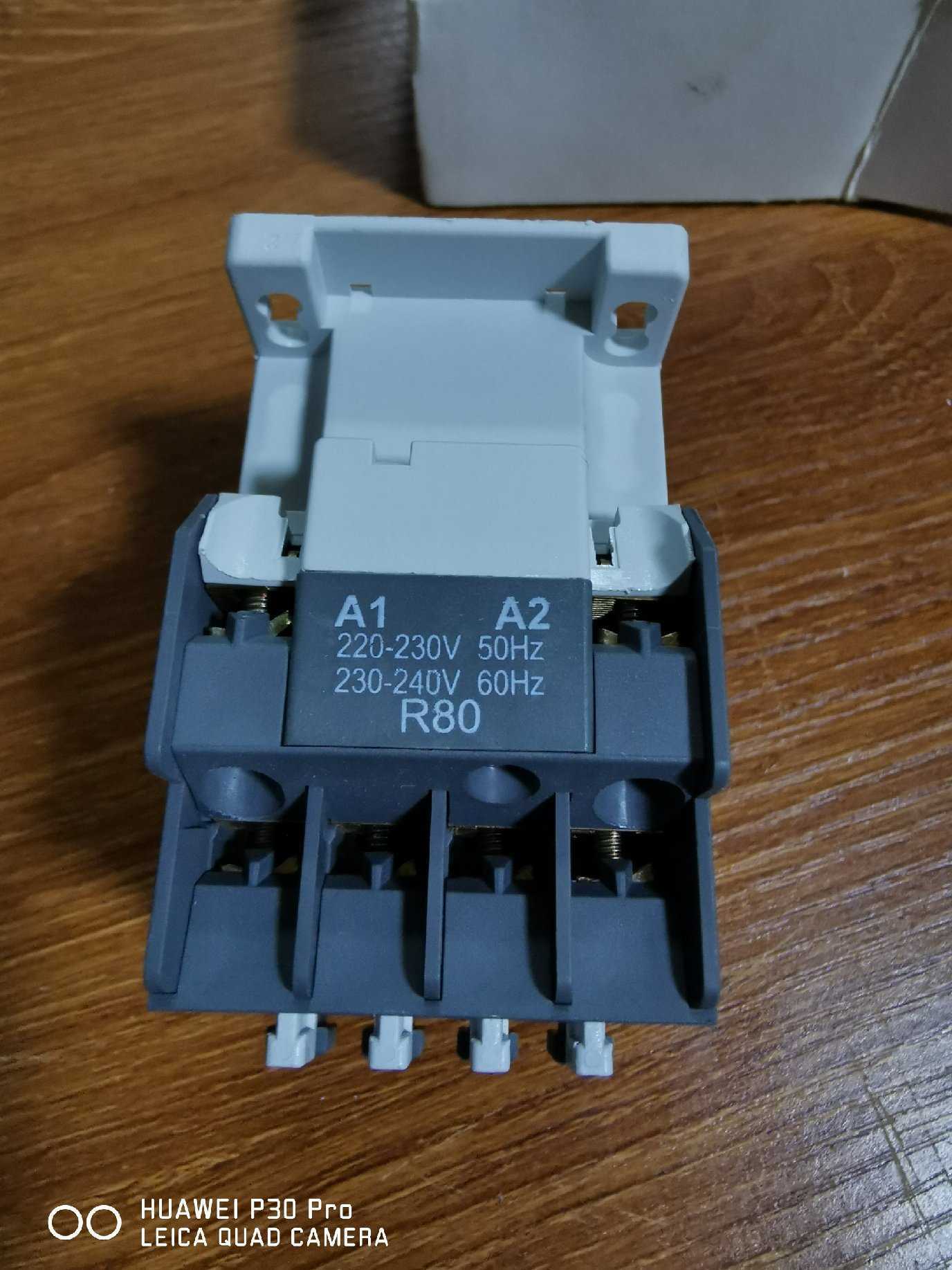 原装进口正品abb交流接触器a26d-30-10线圈电压ac220v