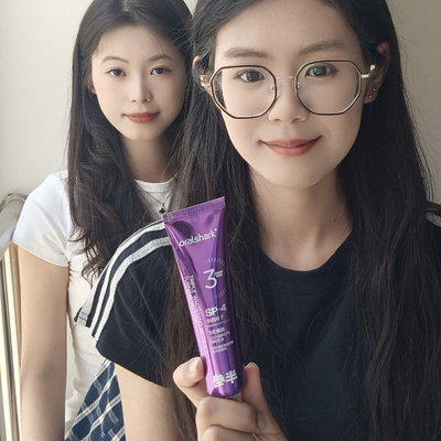 参半专研色修清新靓白牙膏皓齿净澈沸石黑色粉色牙膏樱花清新口气