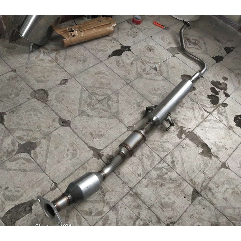 适用于04/05/06/07年丰田普锐斯1.5排气管中段 中三元催化器消音