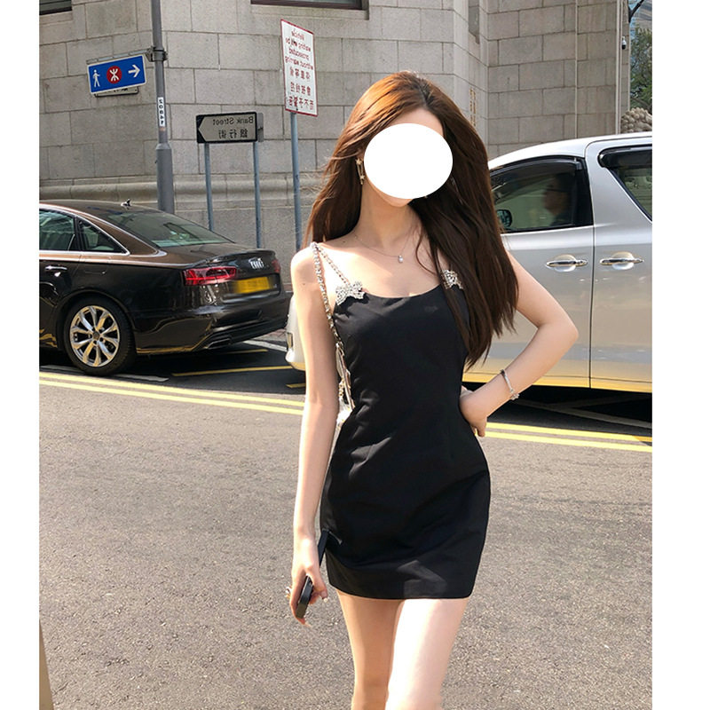 性感吊带V领露肩背镶钻蝴蝶结礼服轻奢高端小众级气质晚宴连衣裙