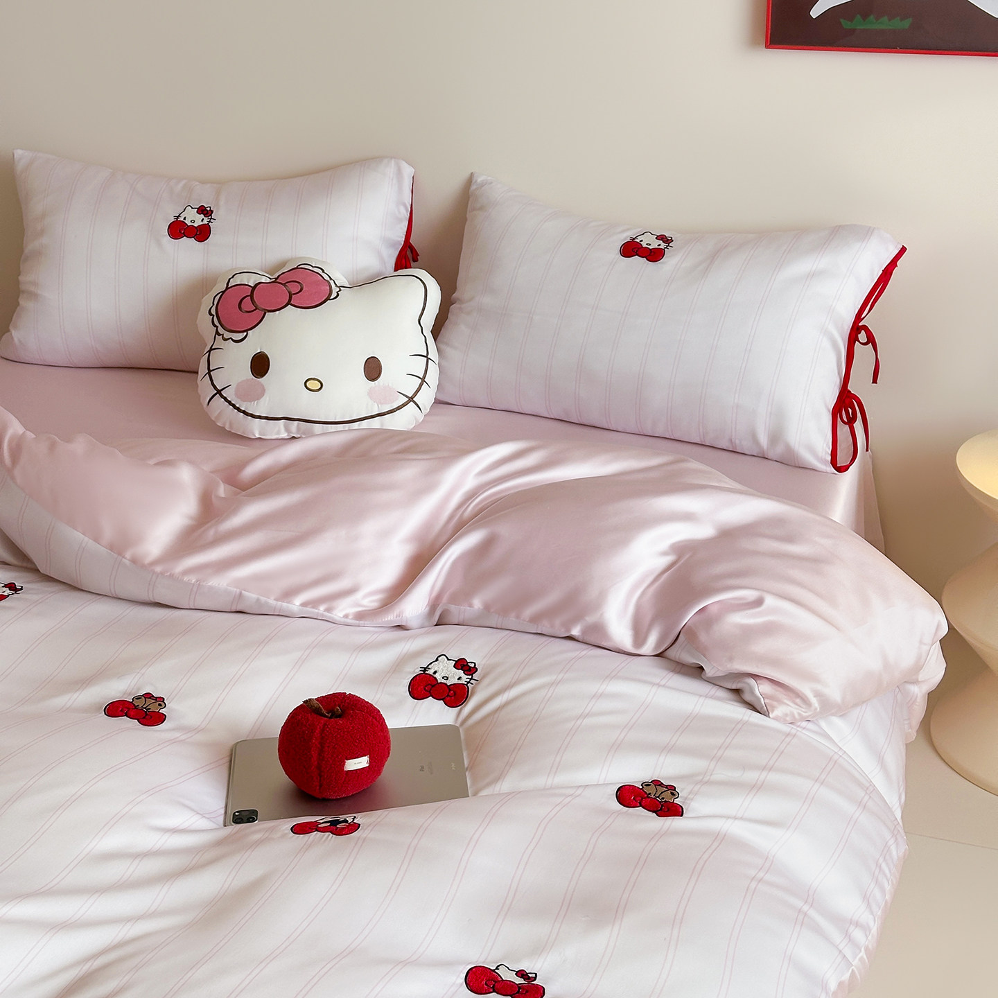 【富山草莓】少女心可爱条纹Hello Kitty天丝四件套凉感冰丝床品