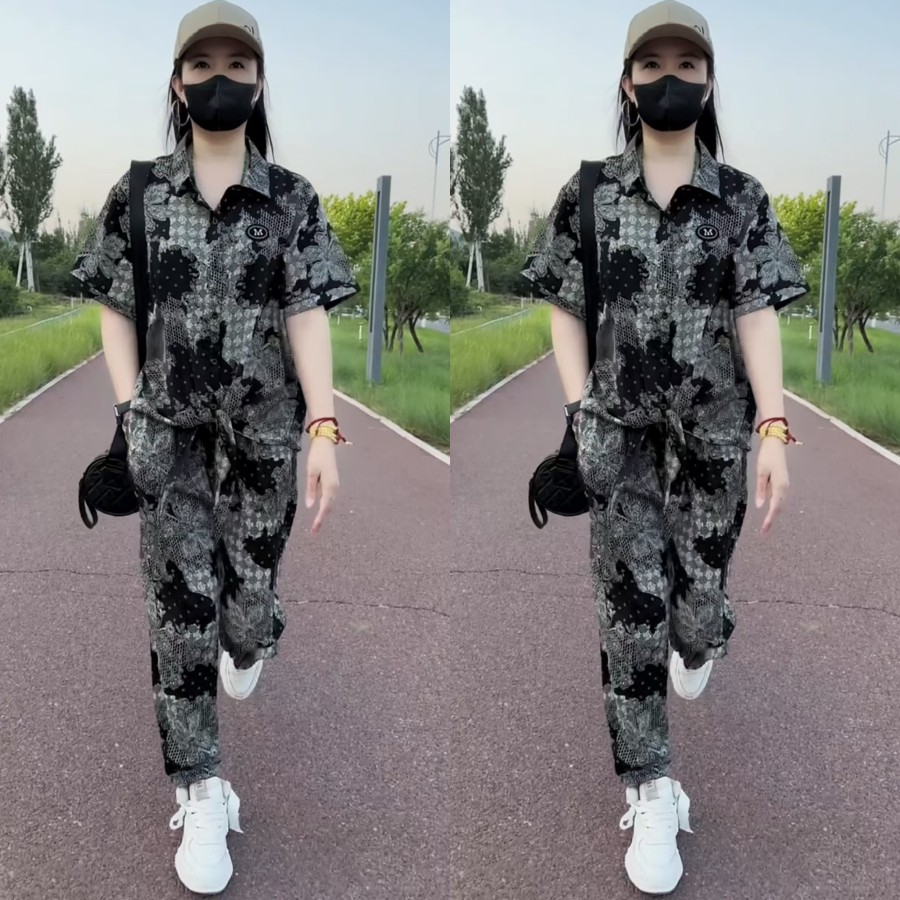 时尚印花宽松套装2025夏季新款休闲系带翻领短袖灯笼裤凉快两件套