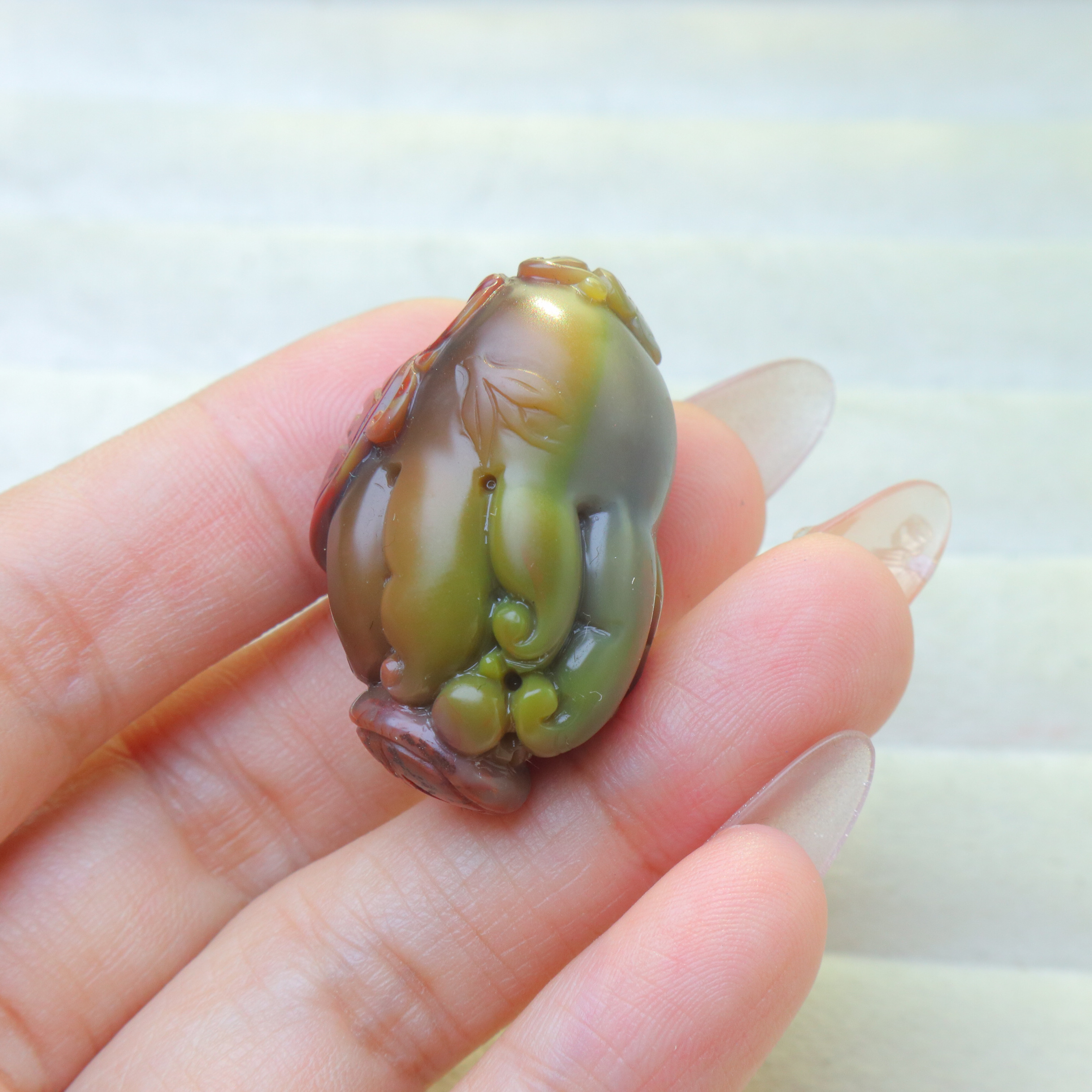 凉山盐源玛瑙佛手吊坠男女挂件项链送男朋友礼物新款轻奢