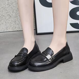 浦发女鞋2025秋款乐福鞋女平底英伦复古高级感百搭圆头单鞋55078